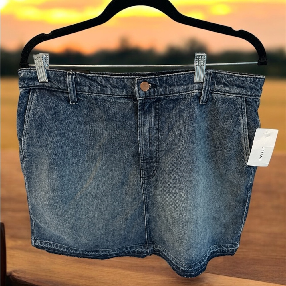 New J Brand size 31 denim mini skirt with tags !!